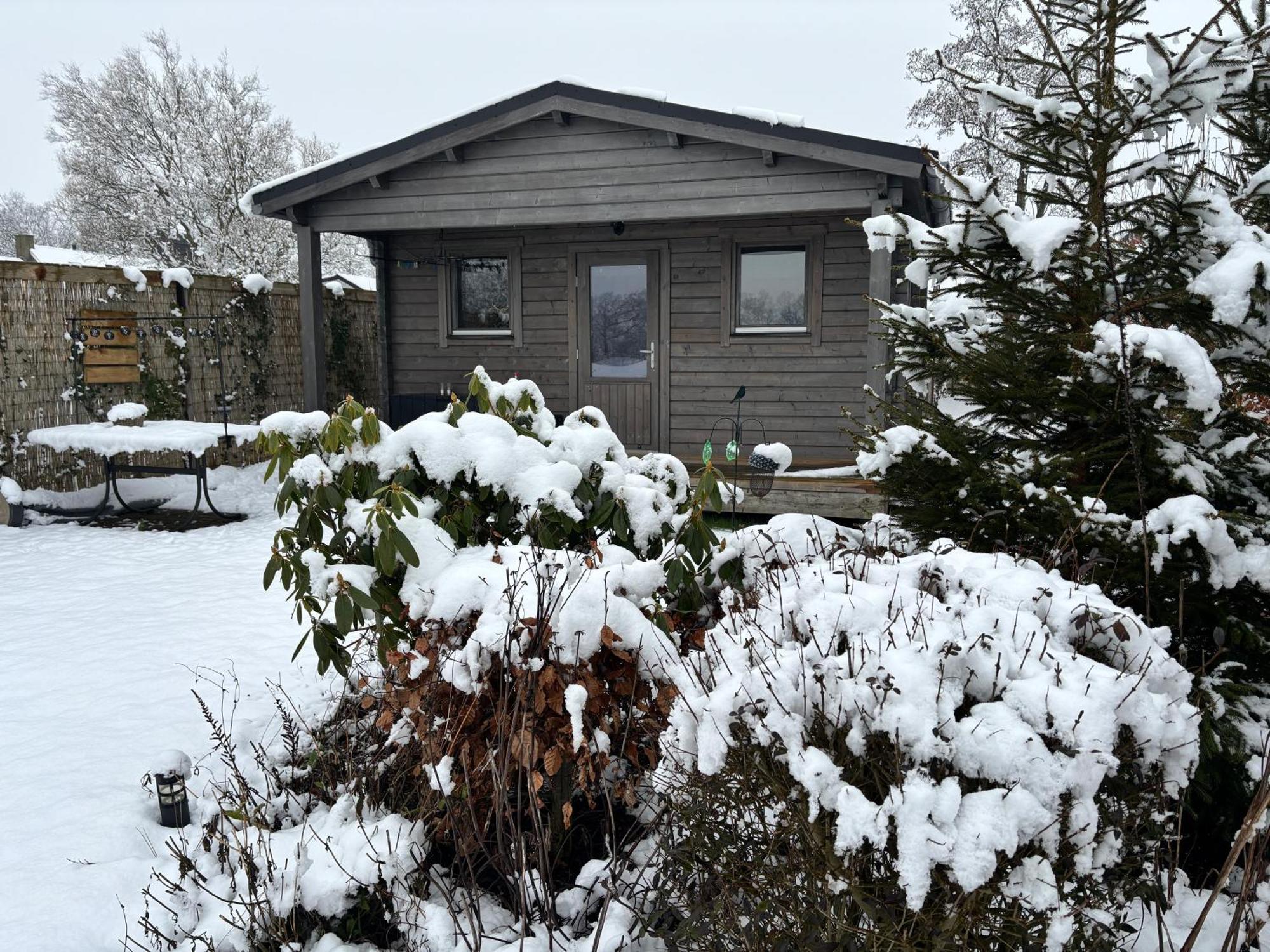 Chalet In Het Groen Met Airco Drachtstercompagnie Kültér fotó